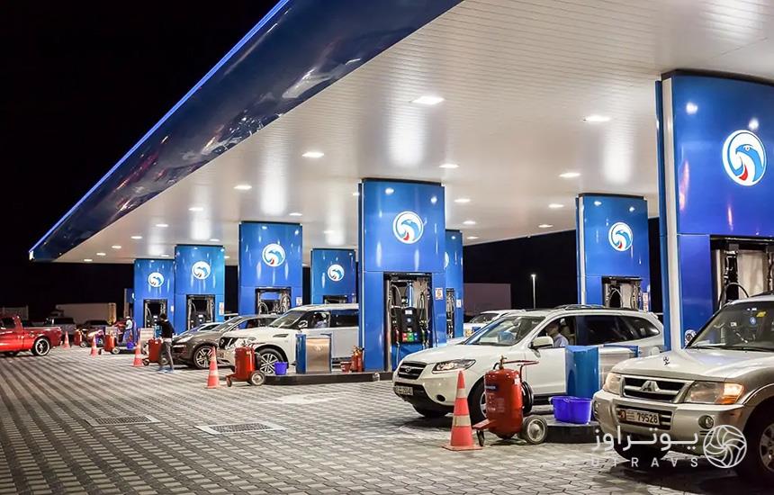 تصویری از یک پمپ بنزین در دبی